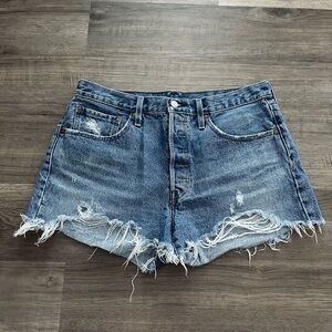 Levi - Jean Shorts